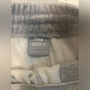 TNA sweat fleece shorts